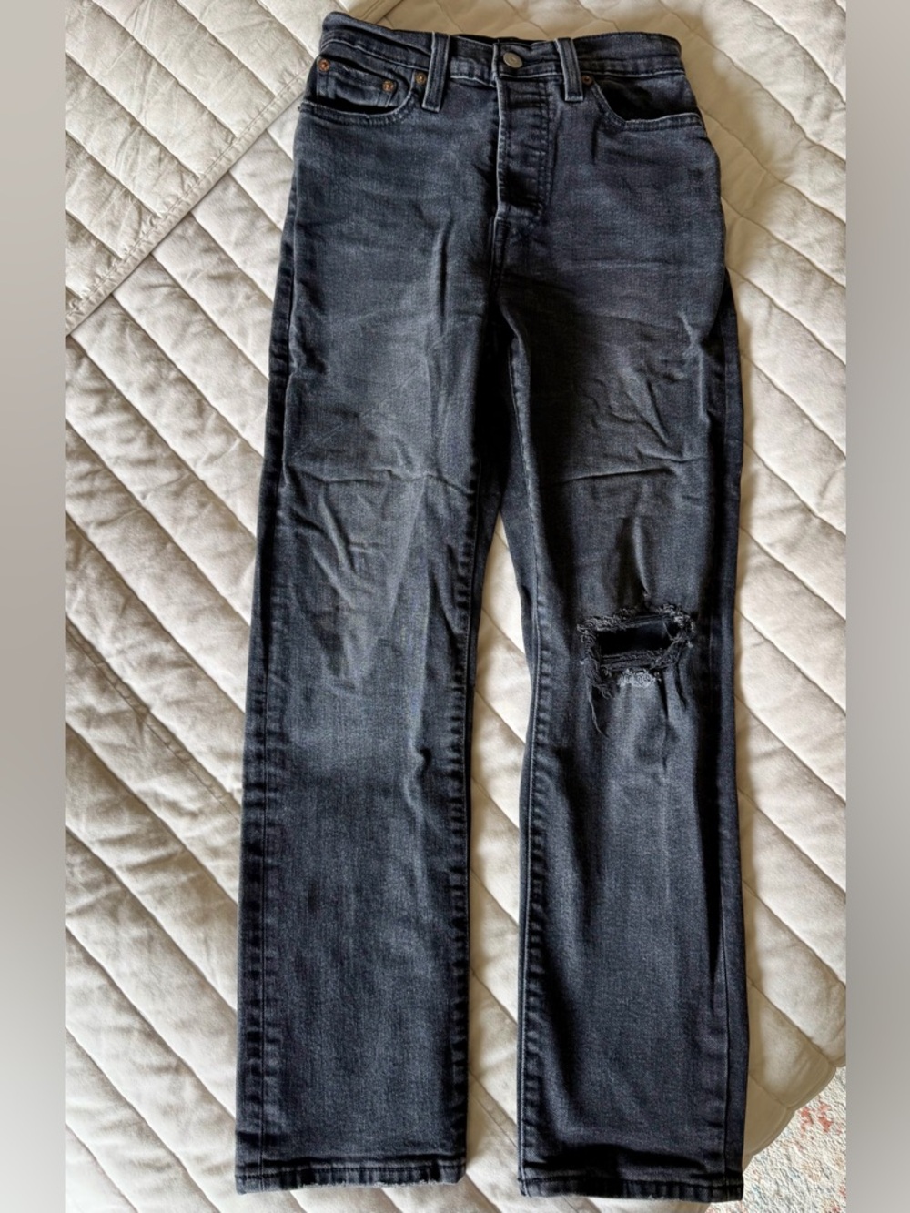 Levi's Black Distressed Wedgie Straight-Leg High Rise Women’s Jeans Button Fly